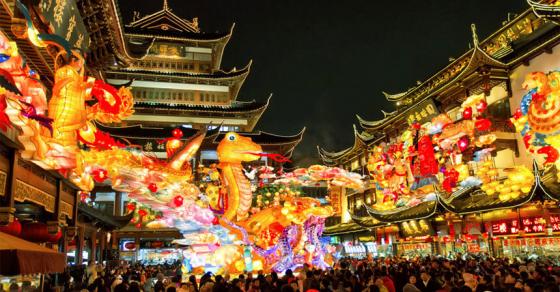 Лунарната Нова година во Кина прославена без мерки против Ковид-19