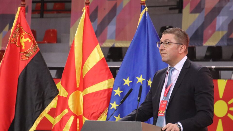 Мицкоски: Нека е вечна слободна, независна Македонија!
