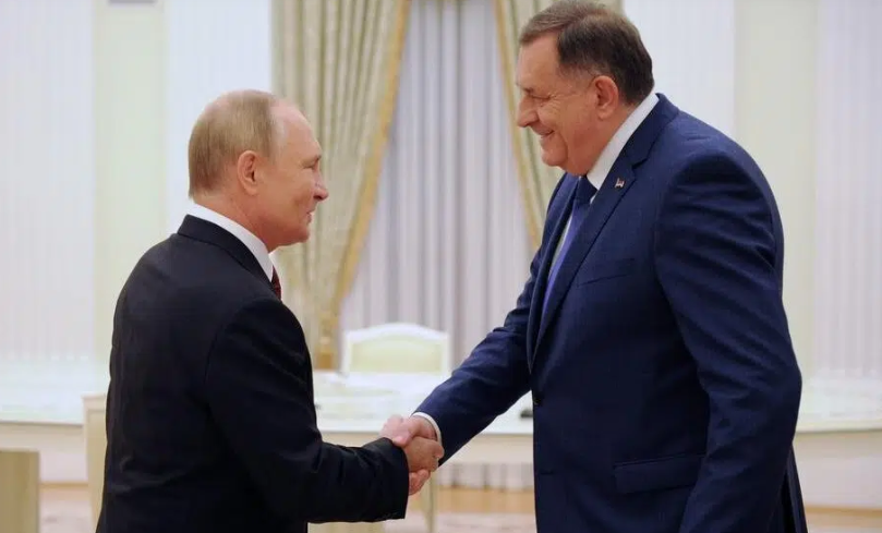 Додик го одликува Путин со „Орден на Република Српска“