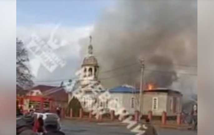 Запалена православна црква во Киев