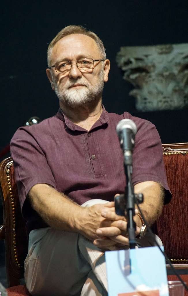 Зоран Анчески ја доби наградата „Григор Прличев“ за најдобра поема за 2022 година