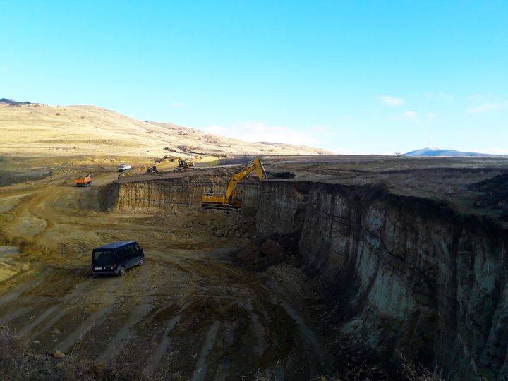 Археолошкиот локалитет Влахо оштетен при ископување јаглен од рудникот „Живојно“, алармираа археолози