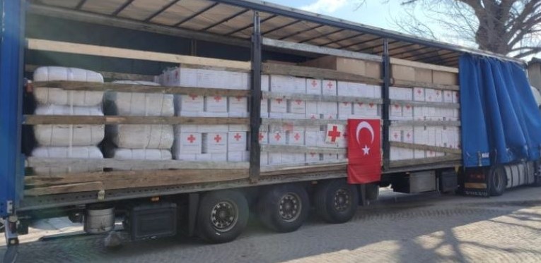 Македонскиот Црвен крст ја испрати првата пратка со хуманитарна помош за Турција и Сирија