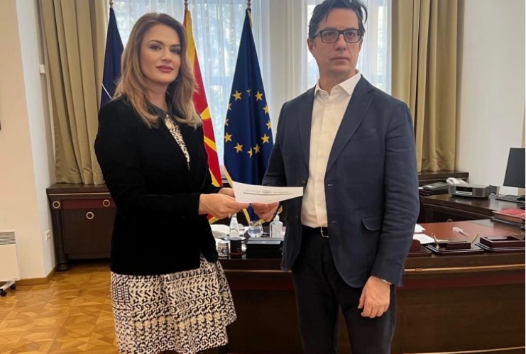 Пендаровски се сретна со директорката на „Охридско лето“: Годинешното издание ќе понуди врвни концерти и театарски претстави