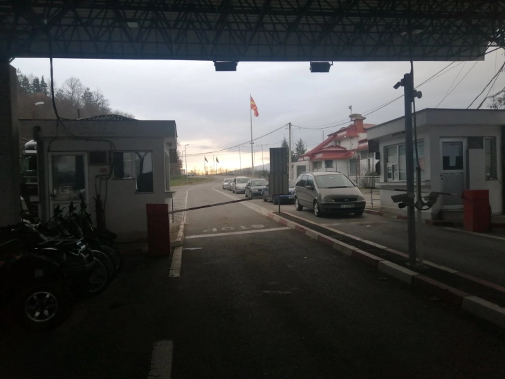 На граничниот премин Ново Село нема поголема фреквенција на возила и патници