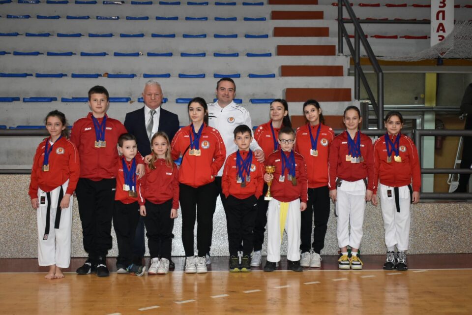 Македонската репрезентација во традиционално карате освои вкупно 30 медали 14 златни, 10 сребрени и 6 бронзени медали