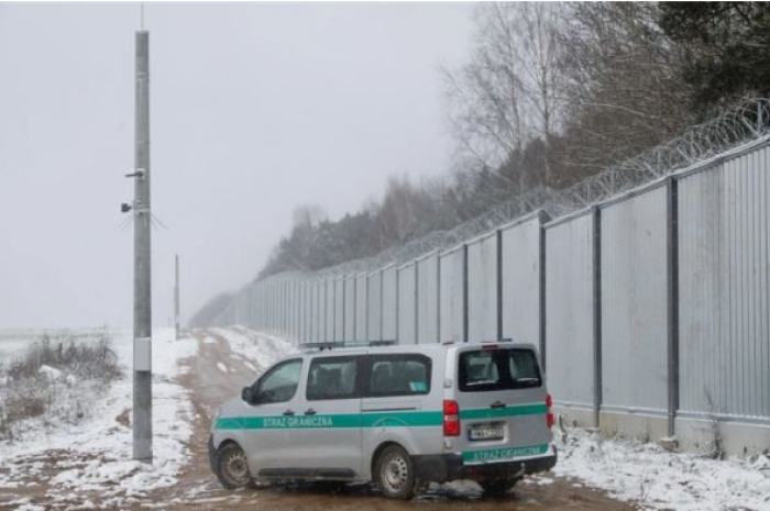 Полска го затвора главниот граничен премин со Белорусија