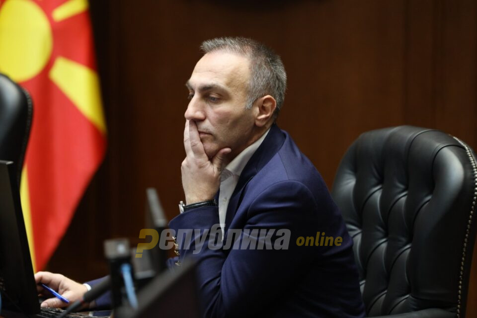 ВМРО ДПМНЕ: Груби е потонат до гуша во корупција и криминал