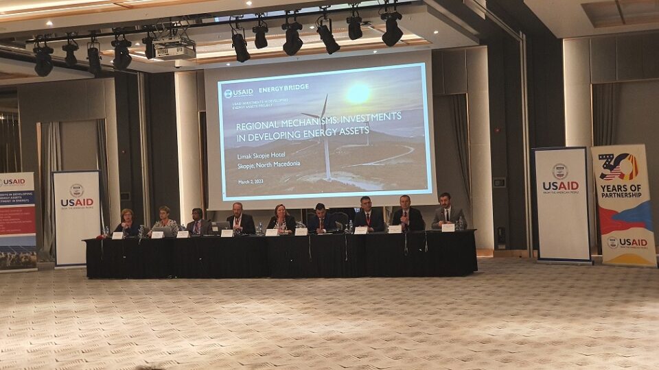 Андонов: Со поддршка на УСАИД градиме енергетска иднина на земјава со инвестиции за производство на струја од вода, сонце и ветер