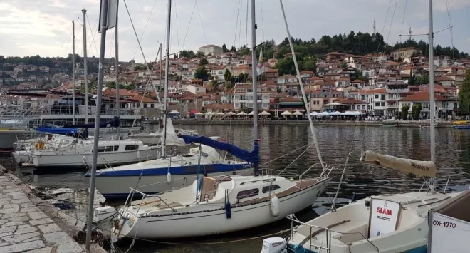 Повик до сопствениците на пловни објекти да склучат договор за користење на Градското пристаниште во Охрид