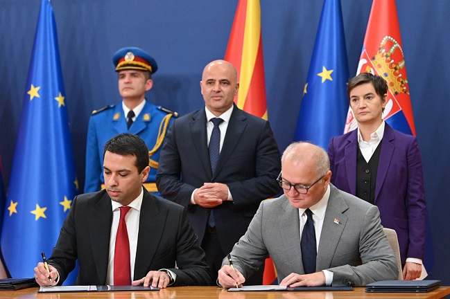 Потпишан Меморандумот за заедничка електронска наплата на патарина во Република Македонија и Република Србија