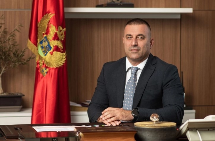 Во Црна Гора е уапсен помошникот директор на Полициската управа за борба против организиран криминал
