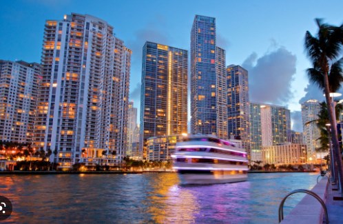 Гувернерот на Флорида најави: Ноле може да влезе во Мајами со брод!