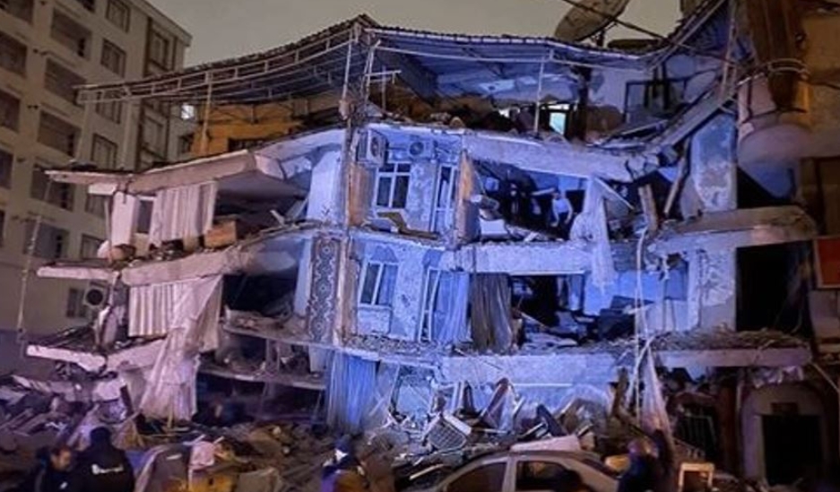 Нова трагедија во Турција: Се урна шесткатница, има повредени лица