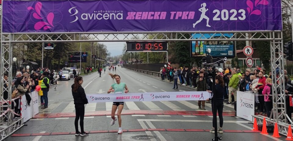 Биљана Кираџиева победи на Женската трка на која трчаа рекордни повеќе од 3.000 учеснички