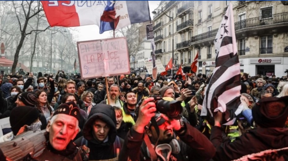 Нови протести ширум Франција против пензиската реформа