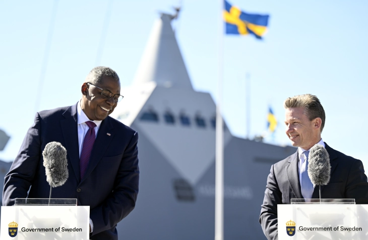 САД бара од Турција и Унгарија да го одобрат влезот на Шведска во НАТО пред јули