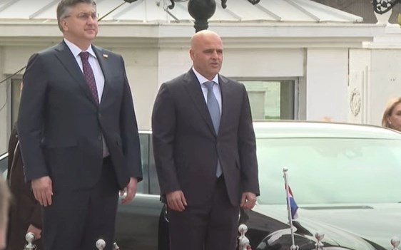 Пленковиќ пречекан со највисоки државни почести