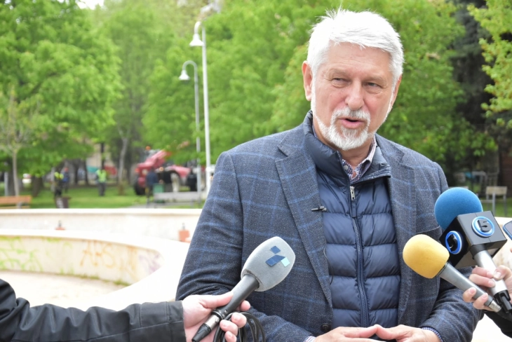 Јакимовски набавува техничка опрема од 90.000 евра за одржување на зеленилото и хигиената во Карпош