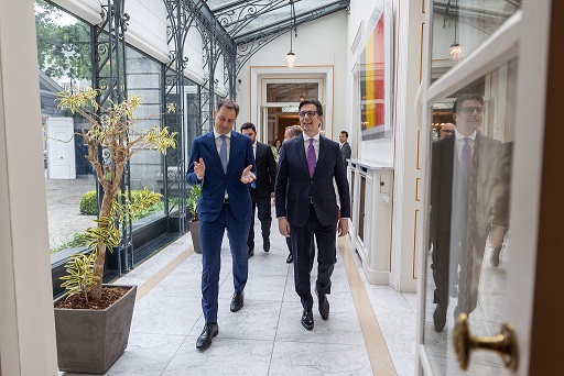 Пендаровски во Брисел се сретна со белгискиот премиер Александер Де Кро