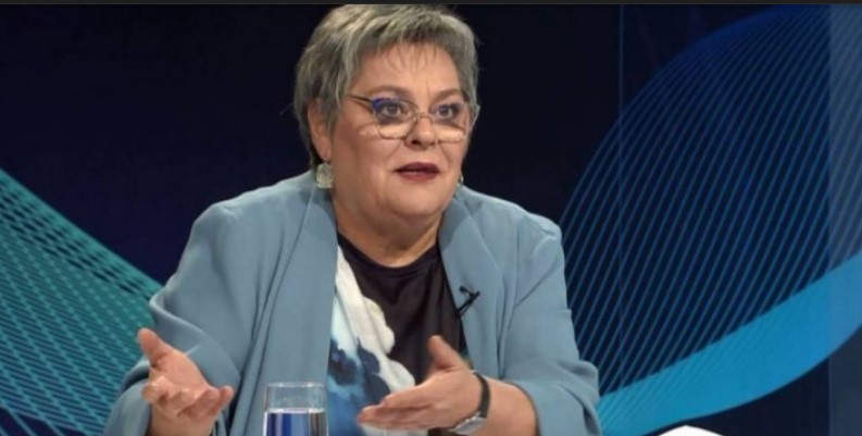 Ристевска Јорданова: И да ги вметнеме Бугарите во Уставот, Бугарија ќе продолжи да нѐ блокира