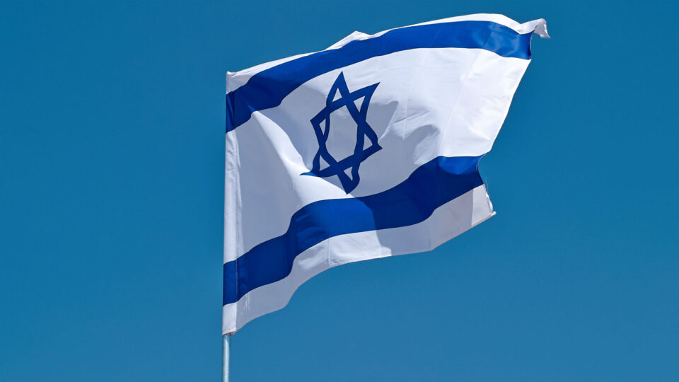 Израел ги повика своите граѓани да не патуваат во странство бидејќи антисемитизмот се зголемува