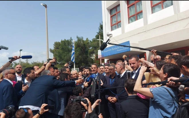 Нова демократија на Мицотакис победник на изборите во Грција со 20 отсто разлика пред СИРИЗА