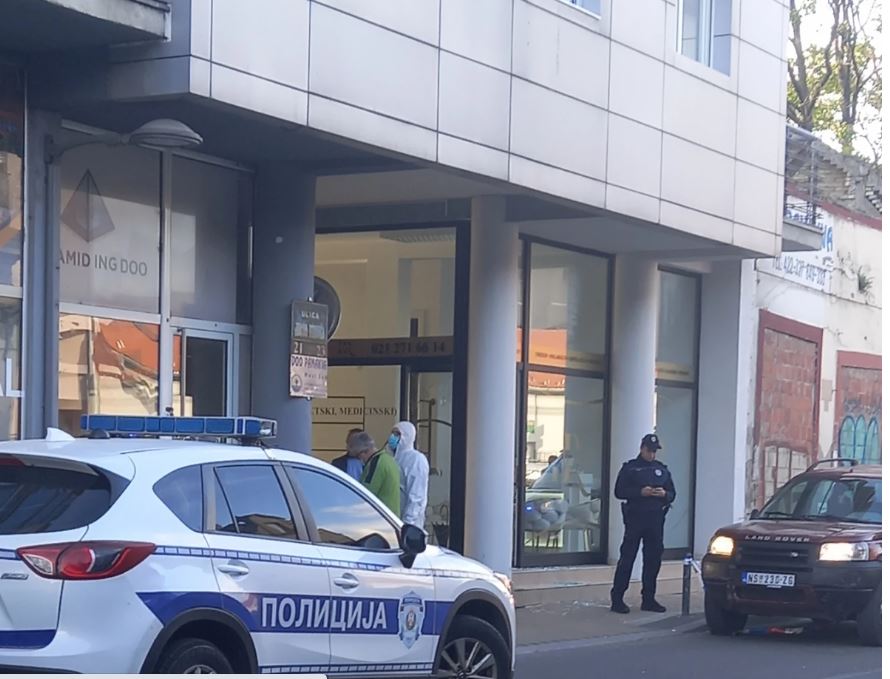 Дојава за бомби во неколку институции во Белград и Нови Сад