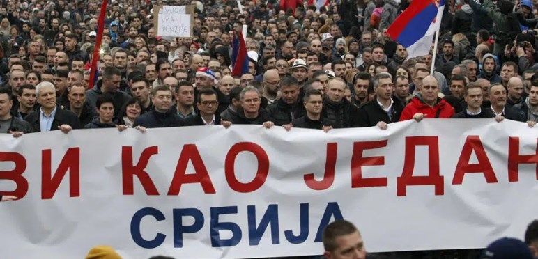 Српската опозиција се скара меѓу себе