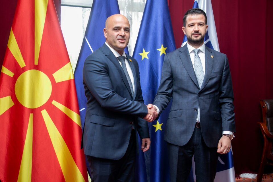 Ковачевски се сретна со црногорскиот претседател Милатовиќ