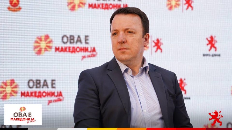 Николоски: ВМРО-ДПМНЕ е спремно да поддржи укинување на техничка Влада, само доколку на иста собраниска седница се изгласаат и предвремени парламентарни избори