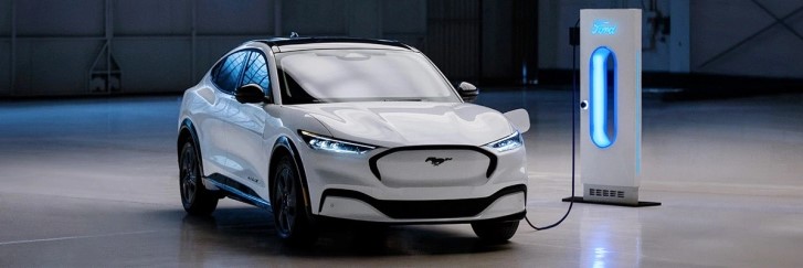 „Форд“ ќе отпушти илјада вработени поради високите трошоци за развој на електрични возила