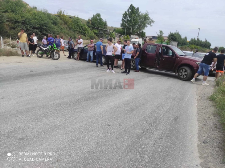 И денес блокиран патот Градско – Прилеп, поради хаваријата Макарија уште е неупотреблив