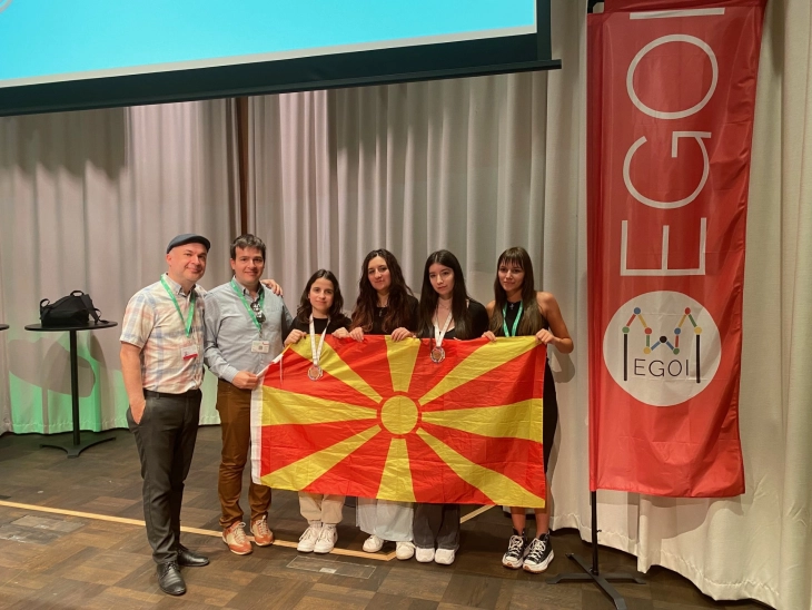Македонски ученички освоија два бронзени медали на Европската олимпијада по информатика за девојки