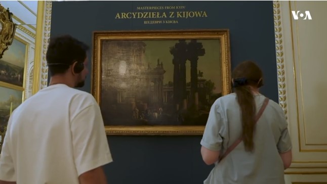 Вредни украински уметнички дела спасени со транспорт во полски музеи