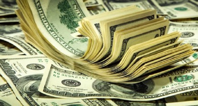 Доларот падна на најниско ниво во последните четири месеци