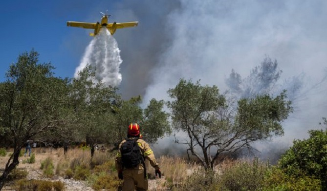 Пожарот во грчката област Еврос трае веќе 12 дена, досега изгореа над 81.000 хектари