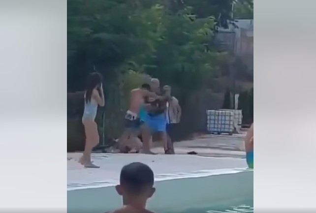 Летаат тупаници, се кубат коси: Групна тепачка на градскиот базен во Штип