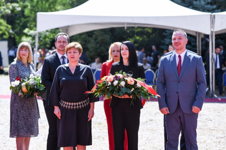 Делегација на СДСМ по повод Денот на Републиката оддаде почит на Пелинце