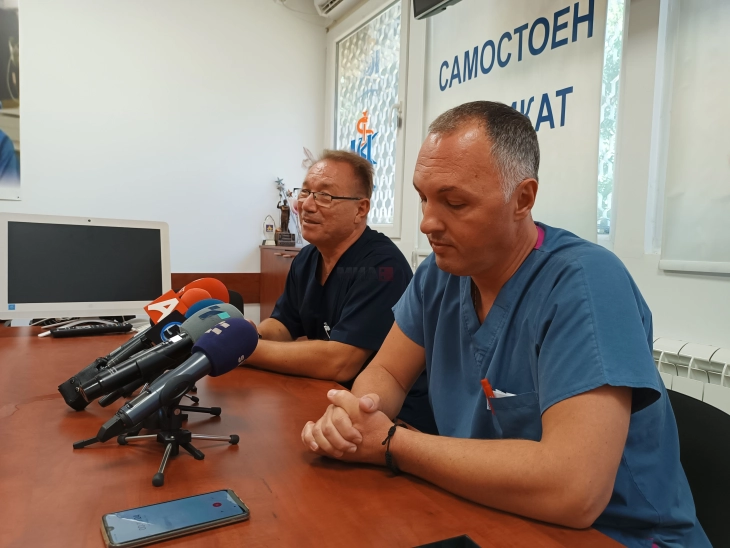 Раководители на клиниките да бидат луѓе со минимум 20 години искуство, бара д-р Беќаровски