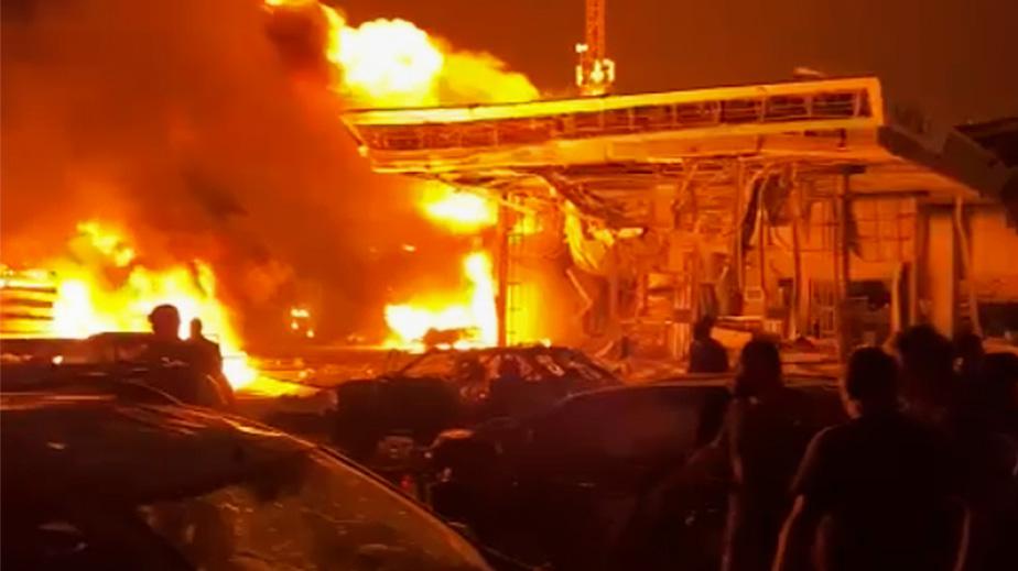 Десетици загинати во експлозија на бензинска пумпа во Дагестан