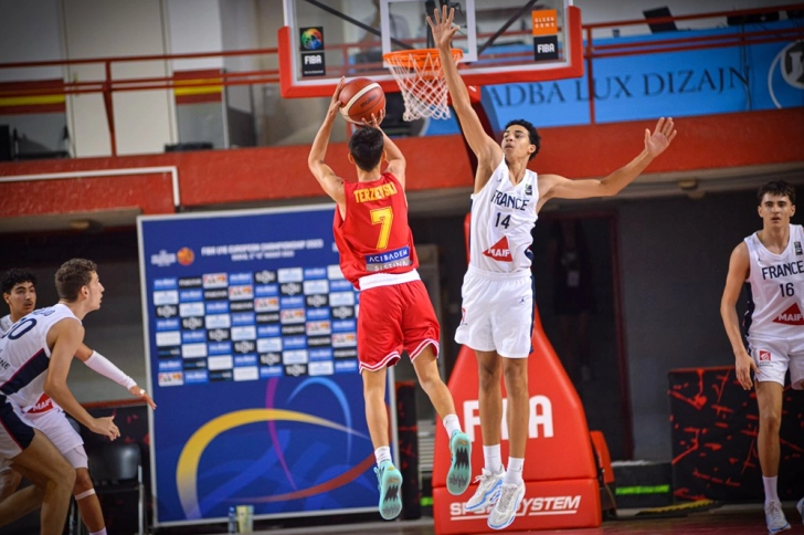 Европскиот шампион Литванија, пресилна за македонските кошаркарски кадети