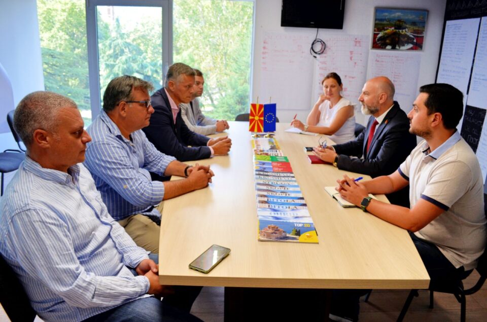 Агенцијата за туризам и Заедницата на Хрвати во Македонија ќе работат на проекти за зацврстување на туристичката соработка меѓу Македонија и Хрватска