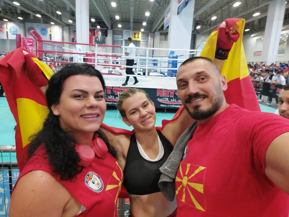 Битолчанката Димовска во трка по златен медал на ЕП во кик-бокс