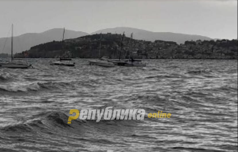 Странски турист се удави во Охридското Езеро