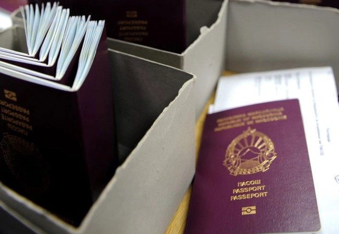 Во понеделник ВМРО-ДПМНЕ ќе поднесе претставка до Уставен суд за пасошите