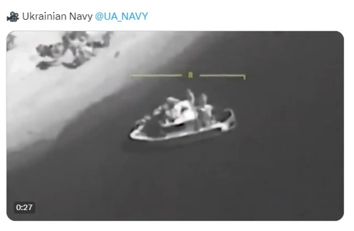 Украинците тврдат дека уништиле руски брод во Црното Море
