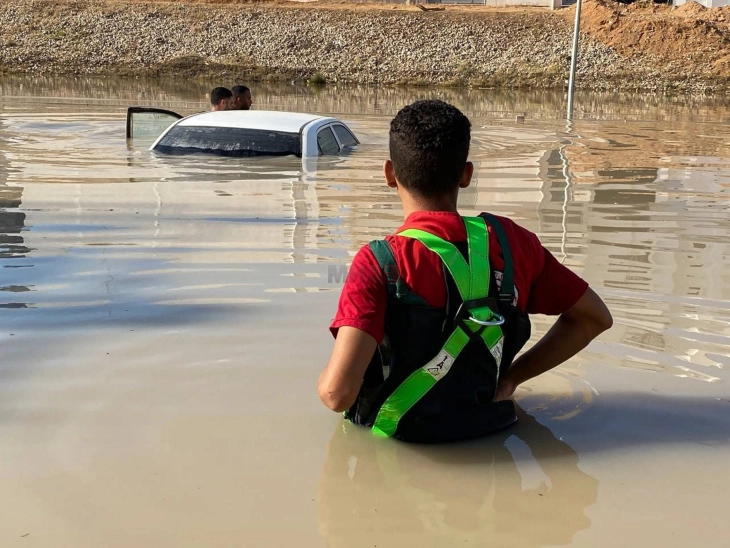 Смртниот биланс од поплавите во Либија надмина 3.800 лица