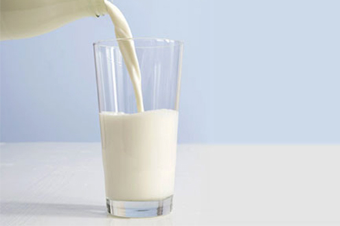 На рафтовите нема млеко со афлатоксин, неосновано се шири паника, тврди Агенцијата за храна
