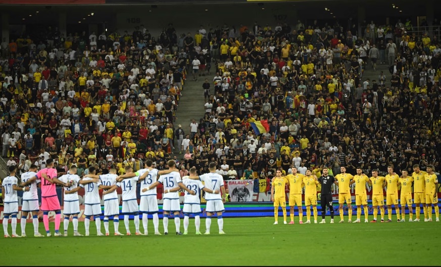 УЕФА ја казни Романија поради истакнатиот транспарент „Косово е Србија“